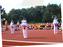Turnen beim Sponsorenlauf